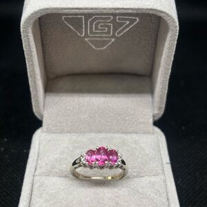 9K Gold Natural Bright Pink Sapphires Ring, $1495 APPRAISED, size 6